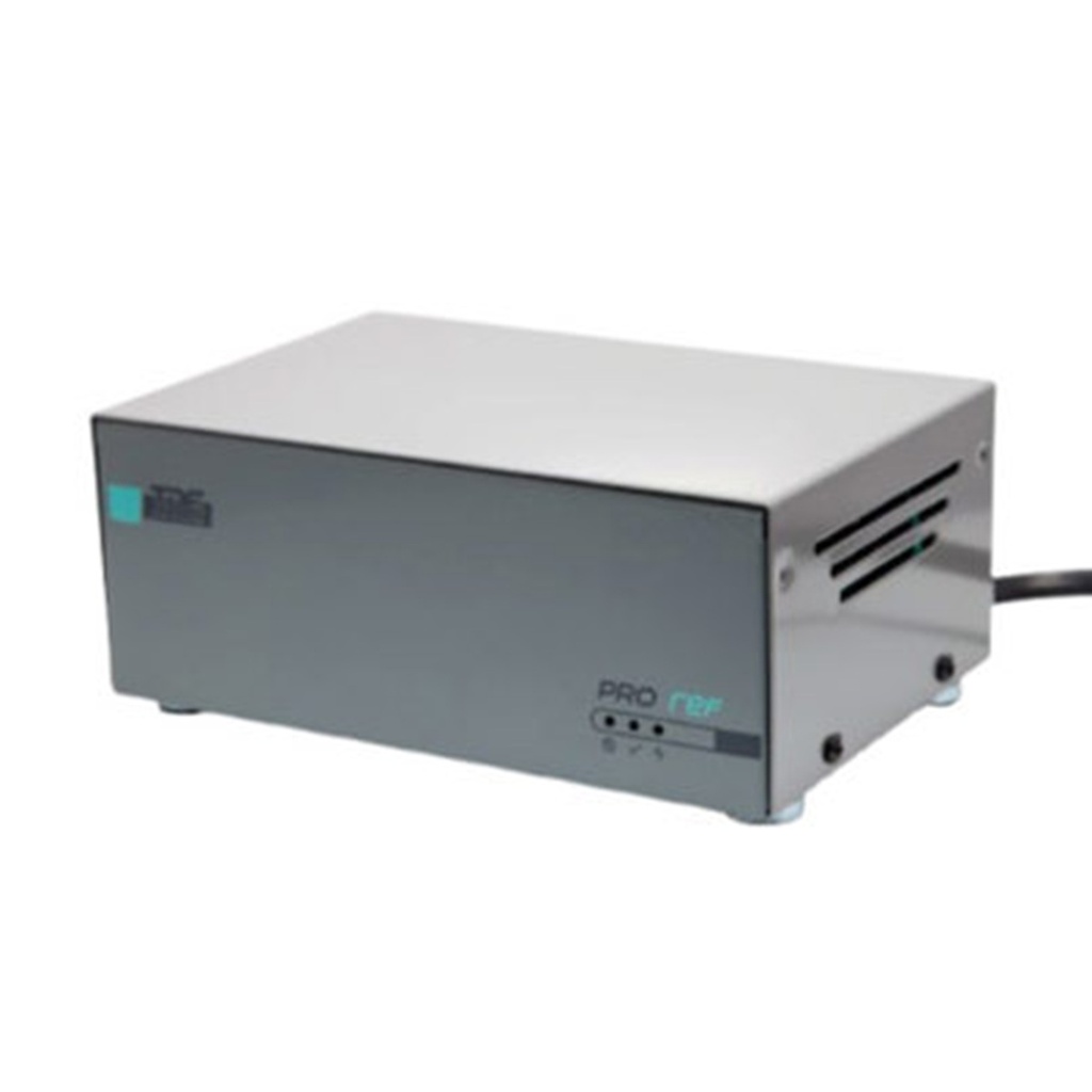 Regulador de Voltaje TDE PRO REF 1500 Gabinete Metálico, 1500W 1 Contacto Terrizado Desconexión por Bajo Voltaje 95V Supresión de Picos 150V