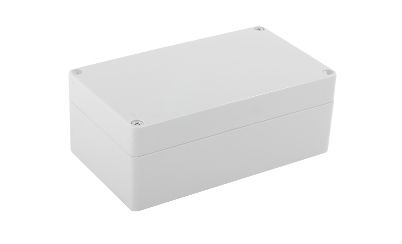 Gabinete plástico para exterior (ip65) de 158 x 90 x 60 mm cierre por tornillos. 
